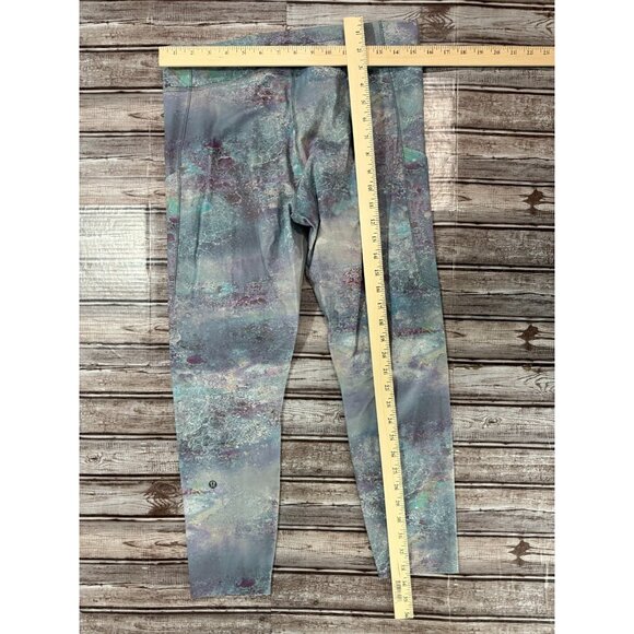 lululemon lab Luxtreme™ High-Rise Tight 25" sz 12 color Supernatural Glow NWOT - Picture 3 of 3